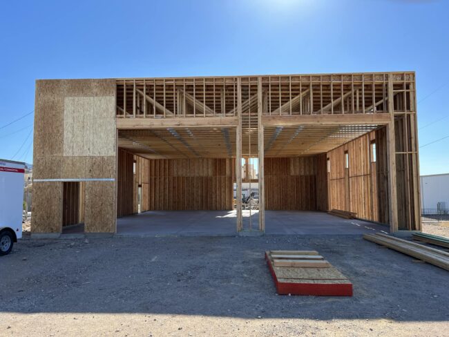 new huge 2 stall garage built in lake havasu