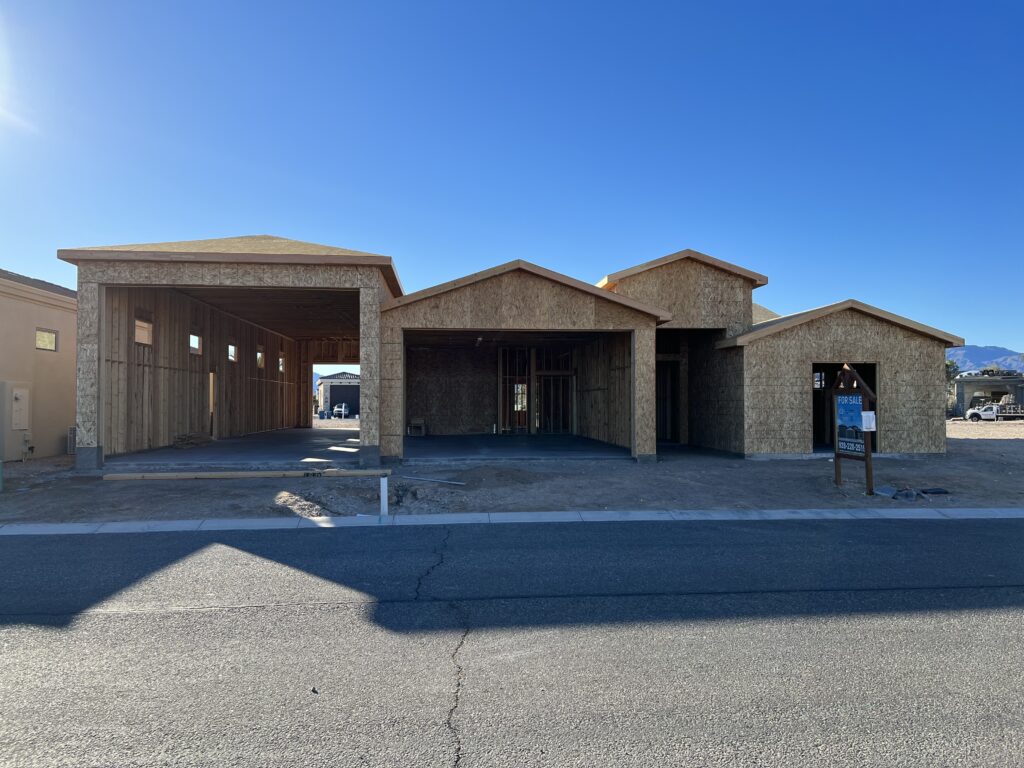 New Custom Framed Home at 891 Bella Vista, in Lake Havasu